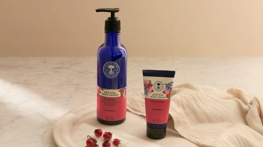 15 Benefits of Rosehip Oil for Your Face