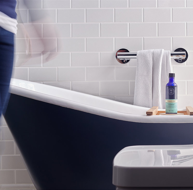 Neals Yard Remedies Campaign for plastic free oceans
